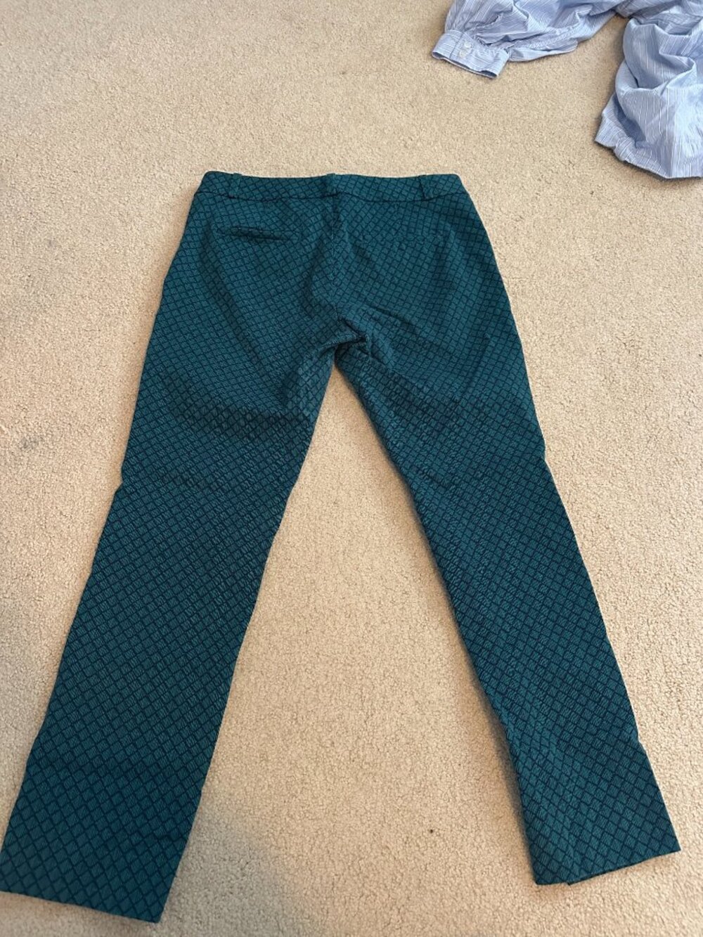 Patterned pants - Picture 3 of 8